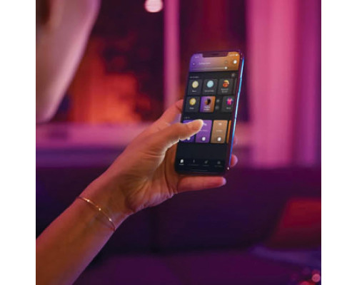 Розумна LED лампа Philips Hue E27 600 лм з голосовим керуванням